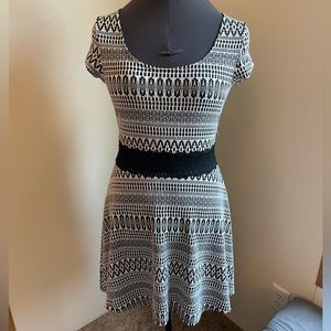 Black and White Print Dress with Lace Waist Detail